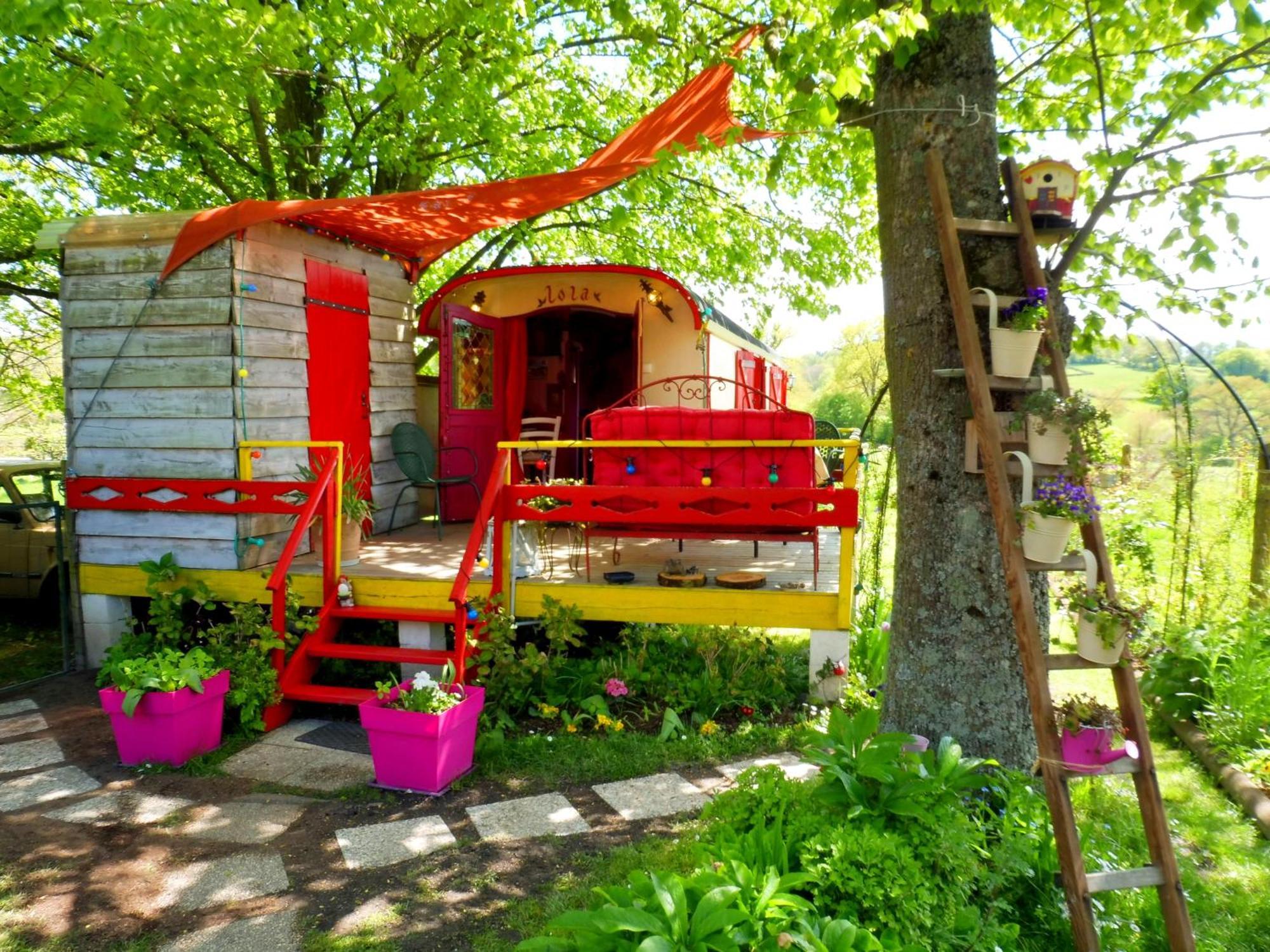 La Roulotte De Lola - Chambre D'Hotes La Celle  Exteriör bild