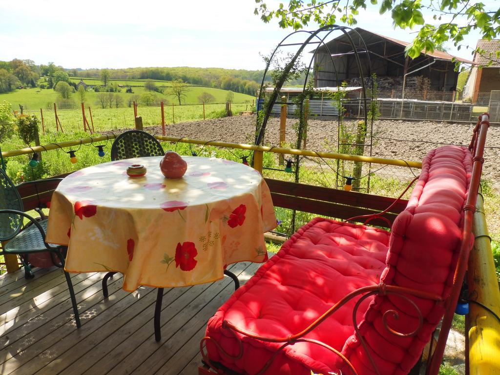 La Roulotte De Lola - Chambre D'Hotes La Celle  Exteriör bild